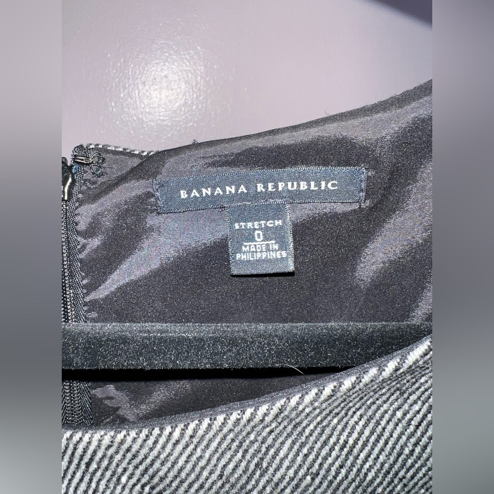 Banana Republic Gray Midi Dress - Picture 5 of 7